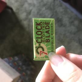 '7 O'Clock' Razor Blade